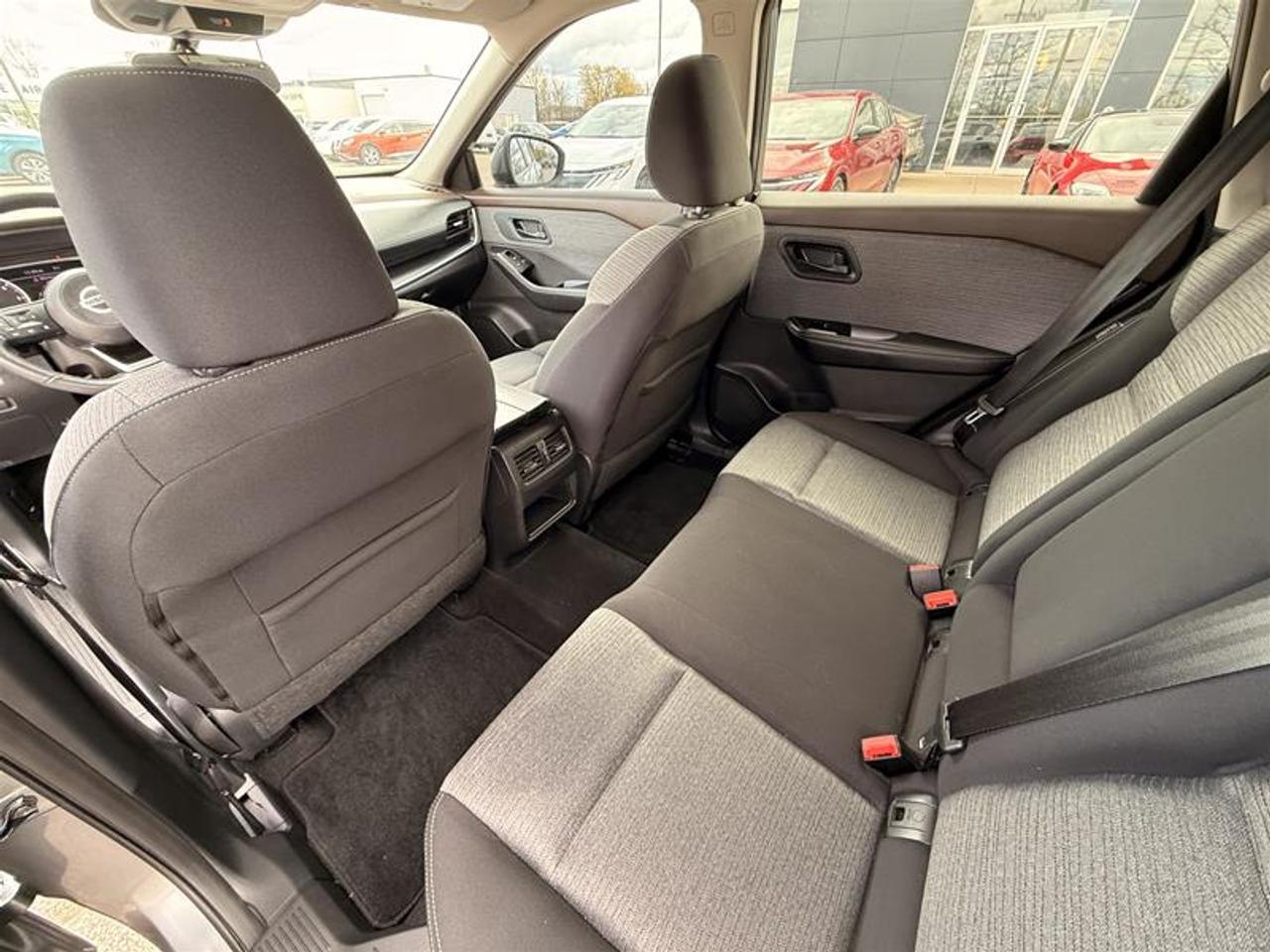 2021 Nissan Rogue S AWD CVT Photo