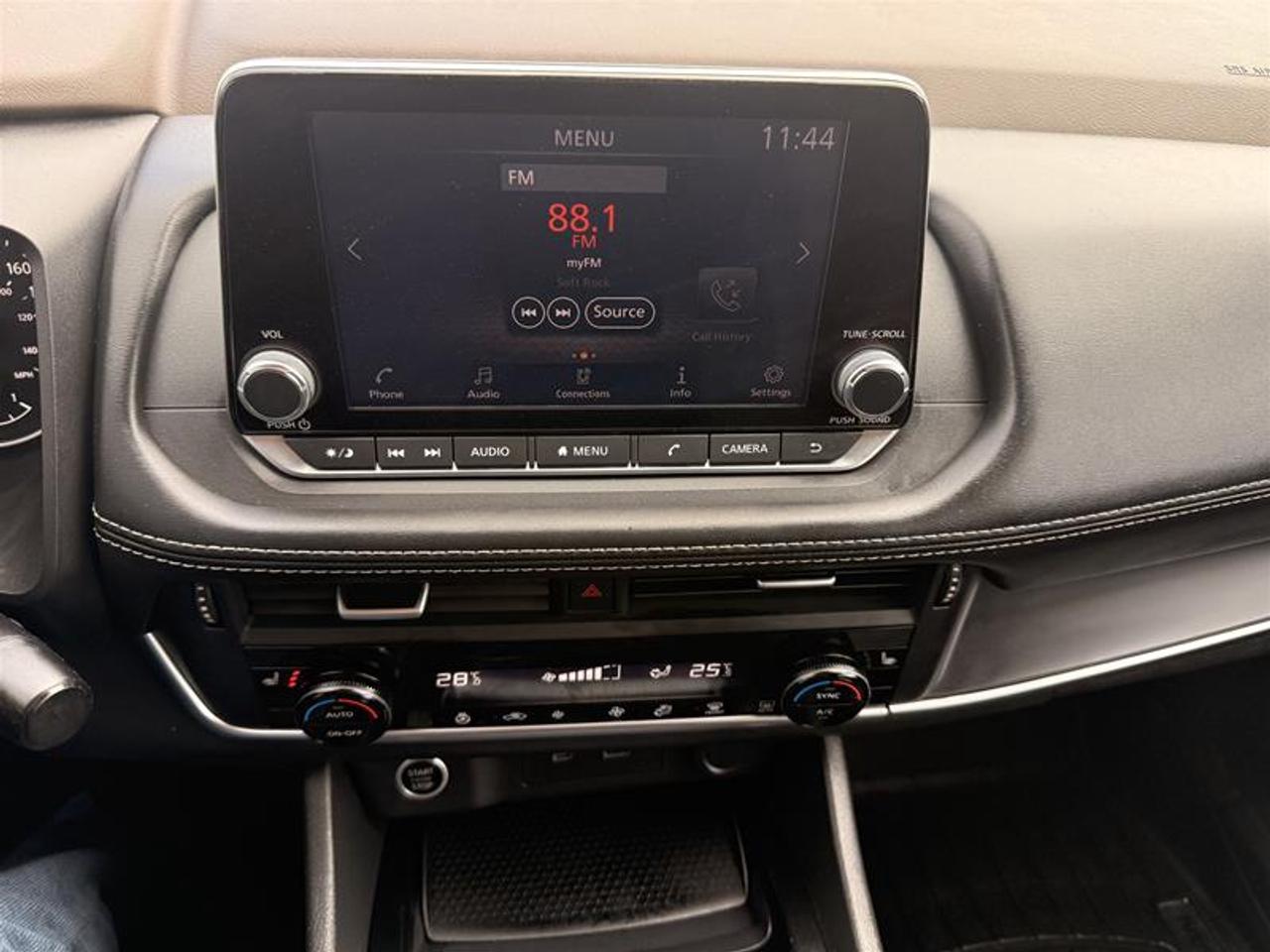 2021 Nissan Rogue S AWD CVT Photo