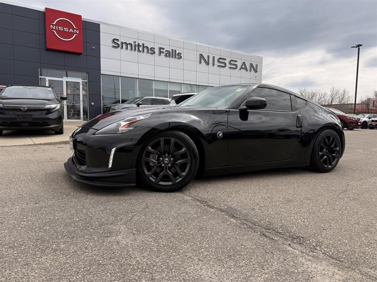 2017 Nissan 370Z Coupe 6sp Photo0