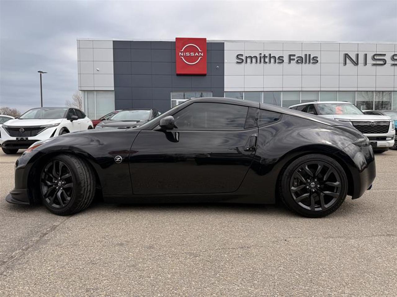 2017 Nissan 370Z Coupe 6sp Photo