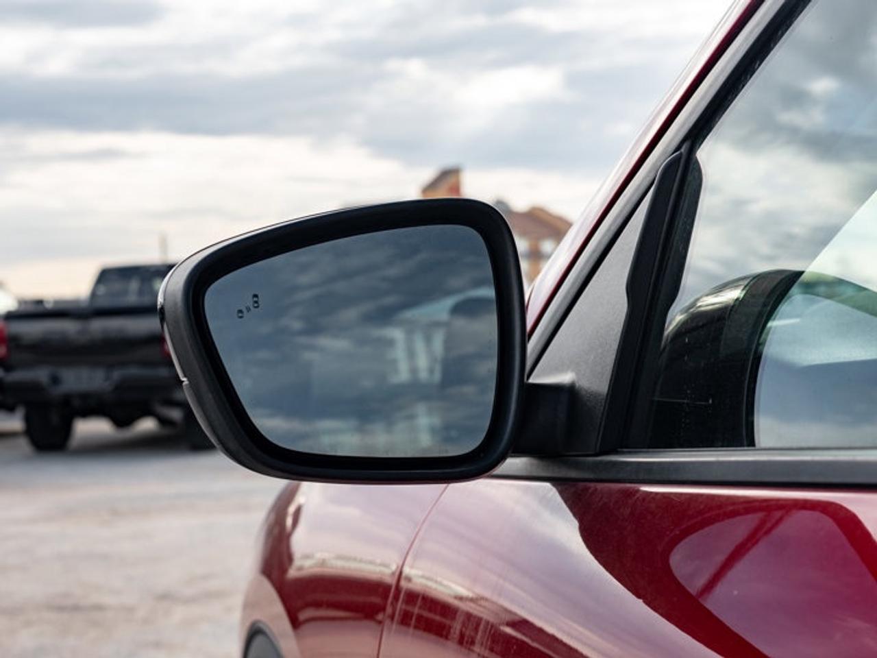 2021 Ford Escape SE Photo