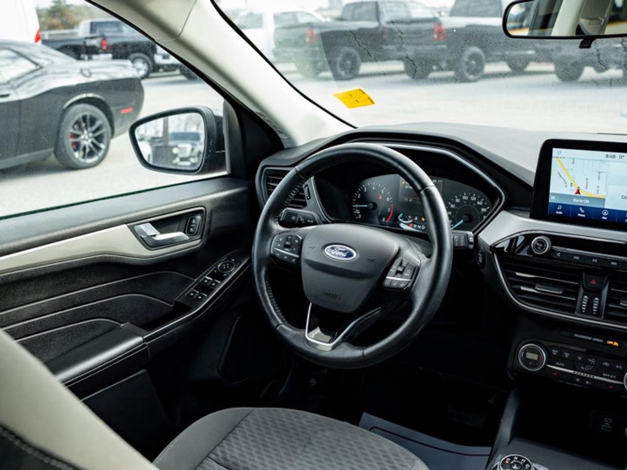 2021 Ford Escape SE Photo