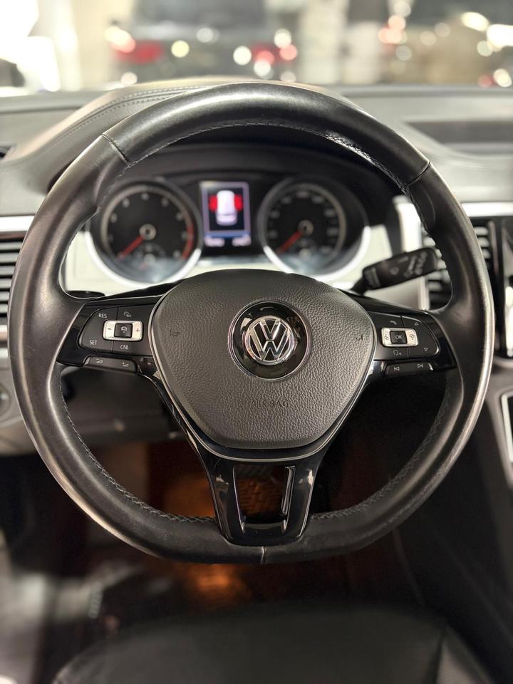 2018 Volkswagen Atlas HIGHLINE Photo