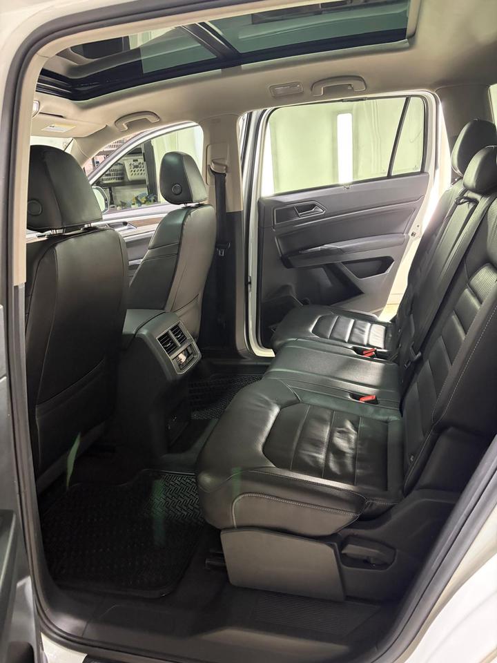 2018 Volkswagen Atlas HIGHLINE Photo