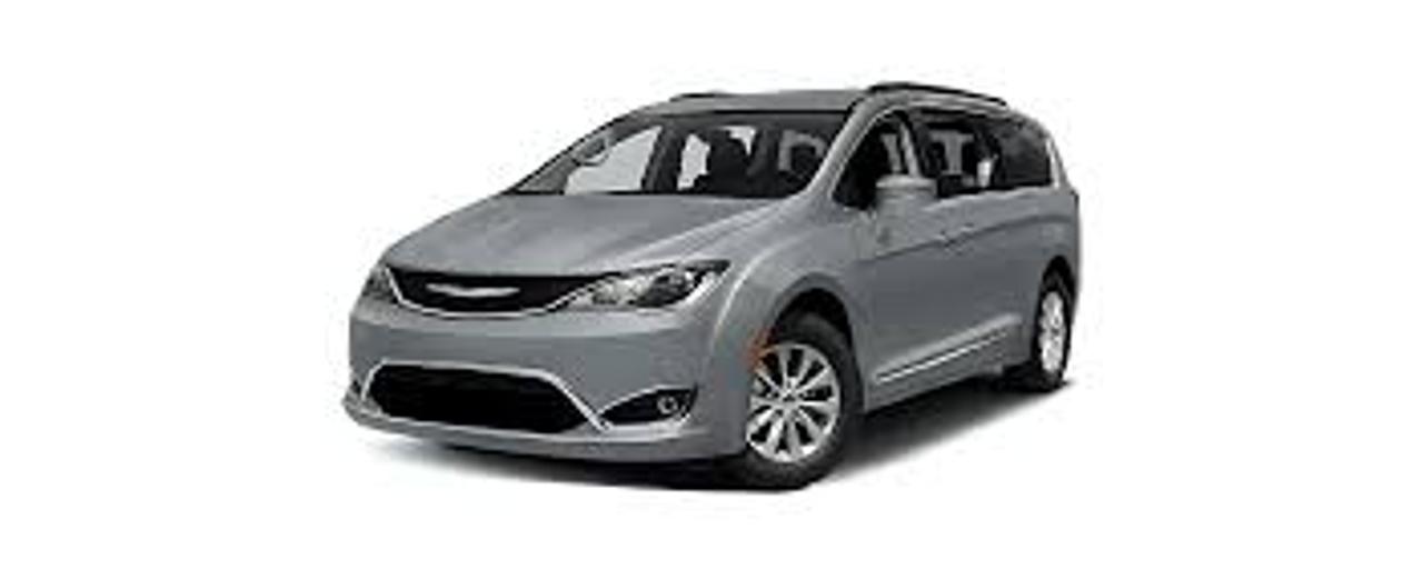 Used 2019 Chrysler Pacifica Touring Plus for sale in Tilbury, ON