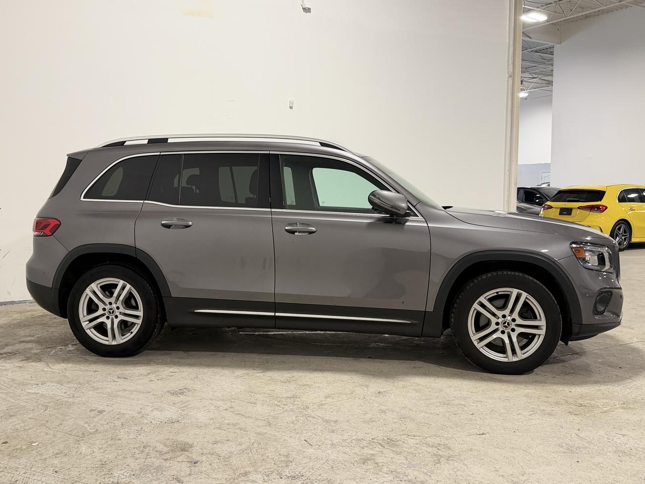 2022 Mercedes-Benz GLB GLB 250 4MATIC SUV Photo3