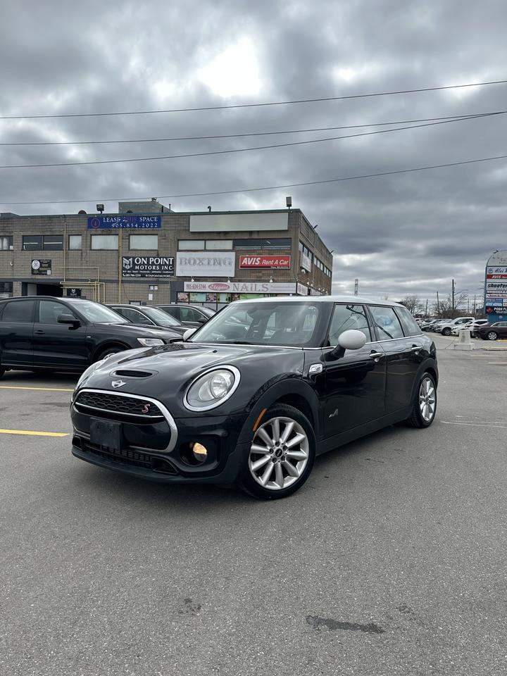 2017 MINI Cooper Clubman S Photo0