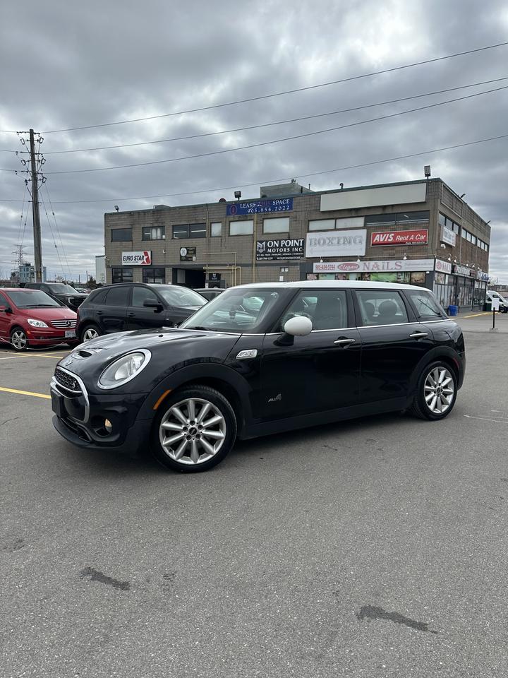 2017 MINI Cooper Clubman S - Photo #2