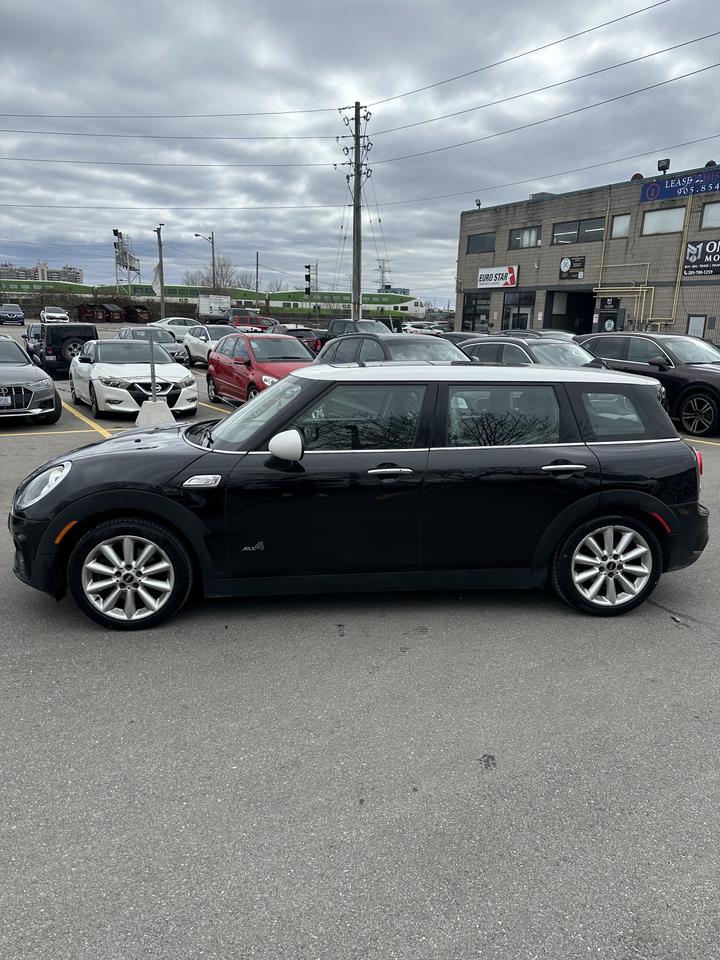 2017 MINI Cooper Clubman S Photo2