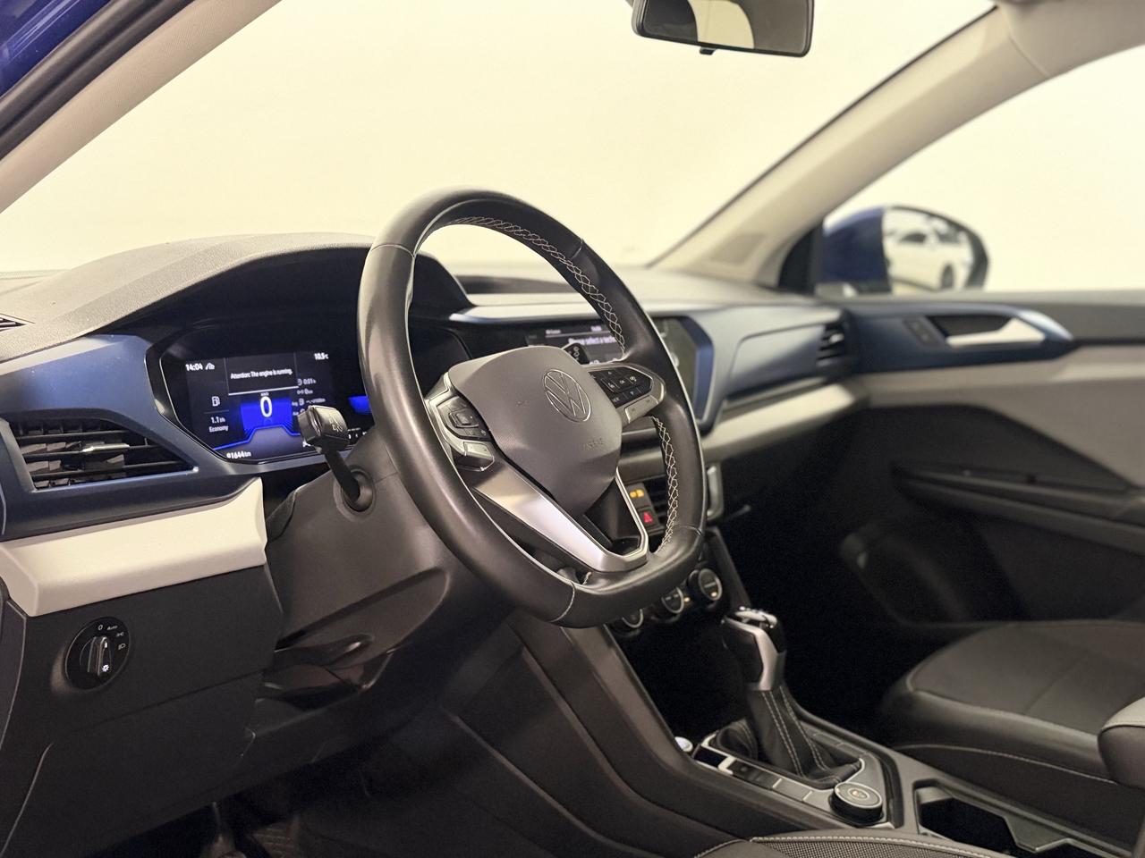 2022 Volkswagen Taos Comfortline | 4MOTION Photo4