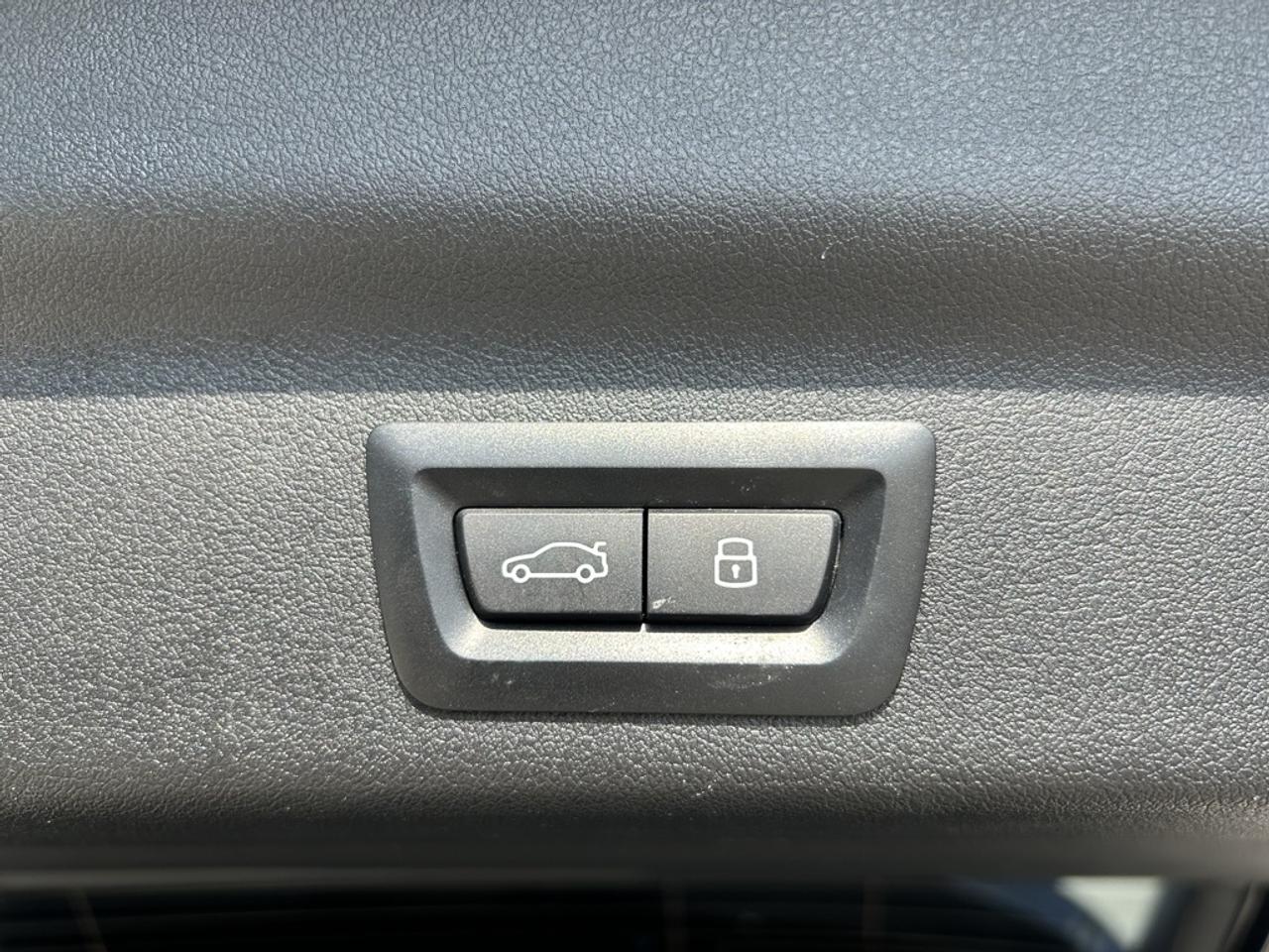 2023 BMW X1 xDrive28i  - Heated Seats -  Apple CarPlay Photo