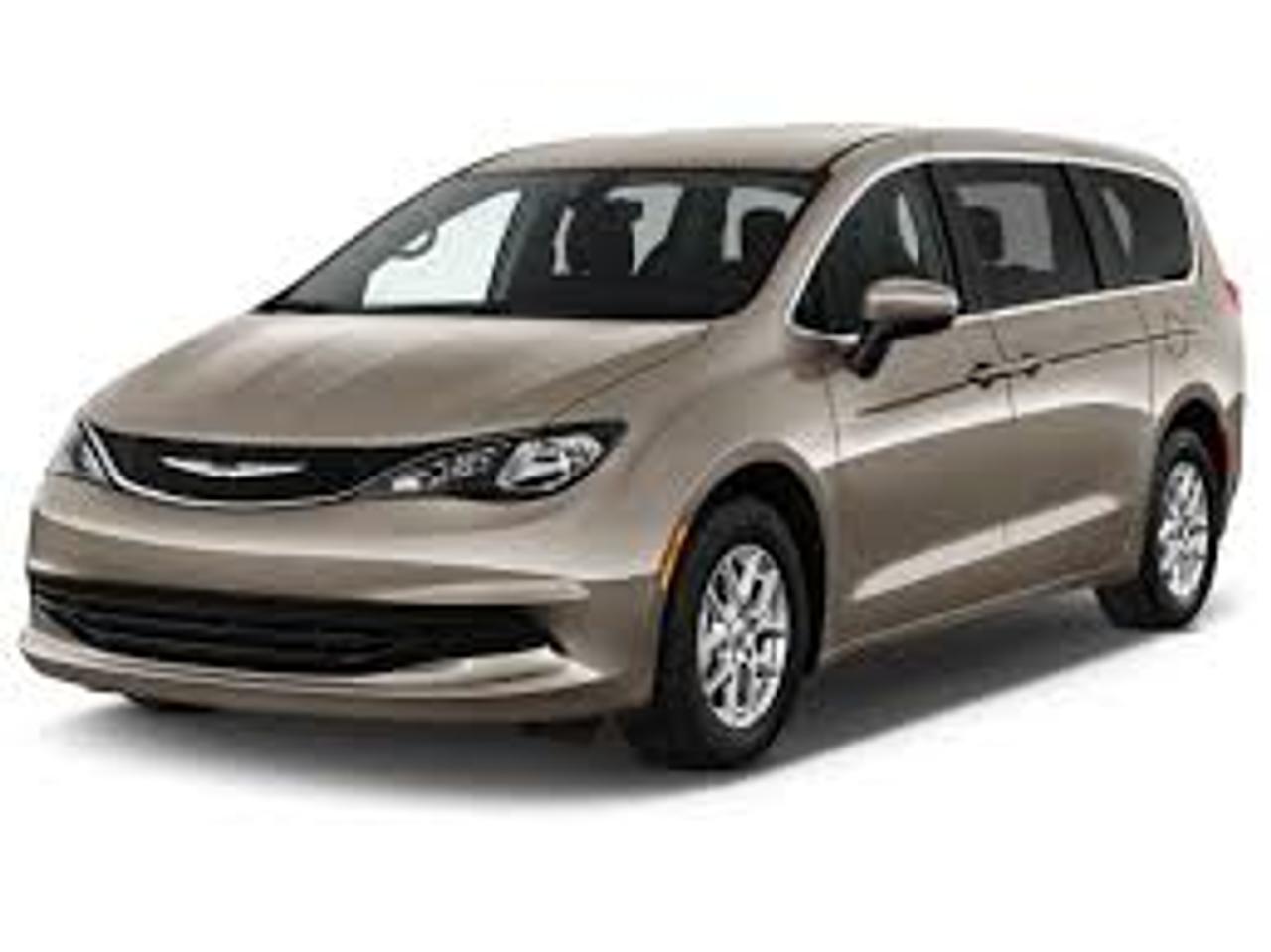 Used 2017 Chrysler Pacifica Touring-L Plus for sale in Tilbury, ON