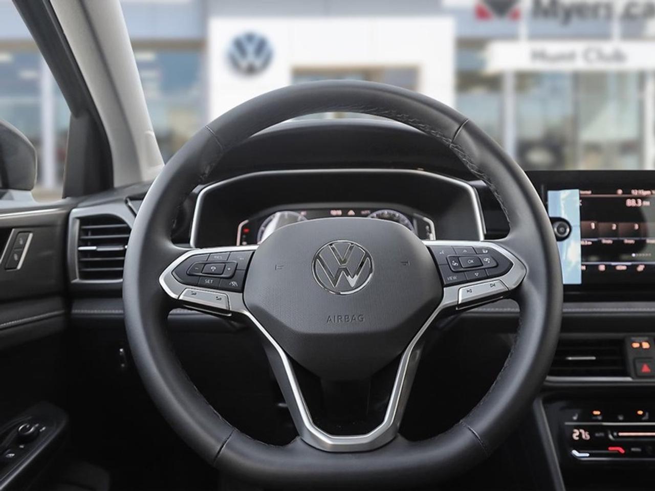 2026 Volkswagen Taos Comfortline Black Edition Photo