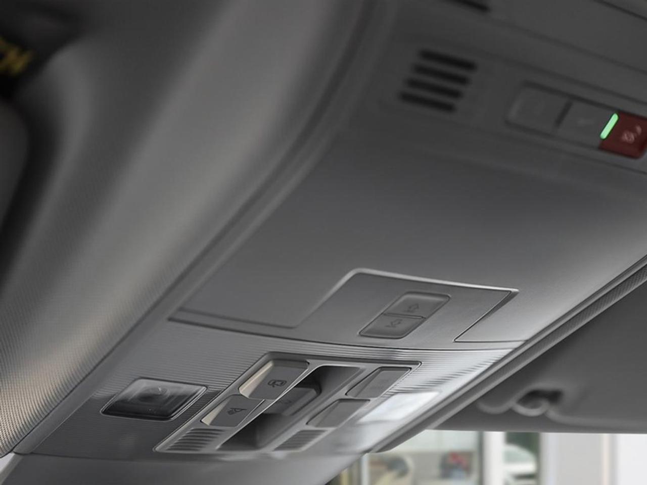 2026 Volkswagen Taos Comfortline Black Edition Photo