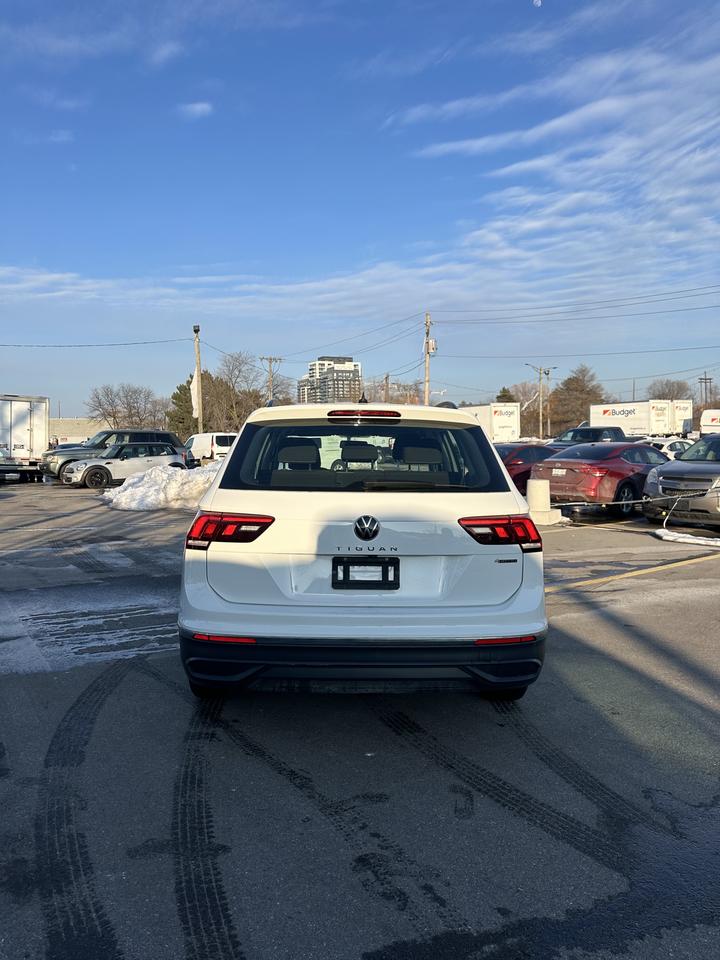 2022 Volkswagen Tiguan Trendline - Photo #5