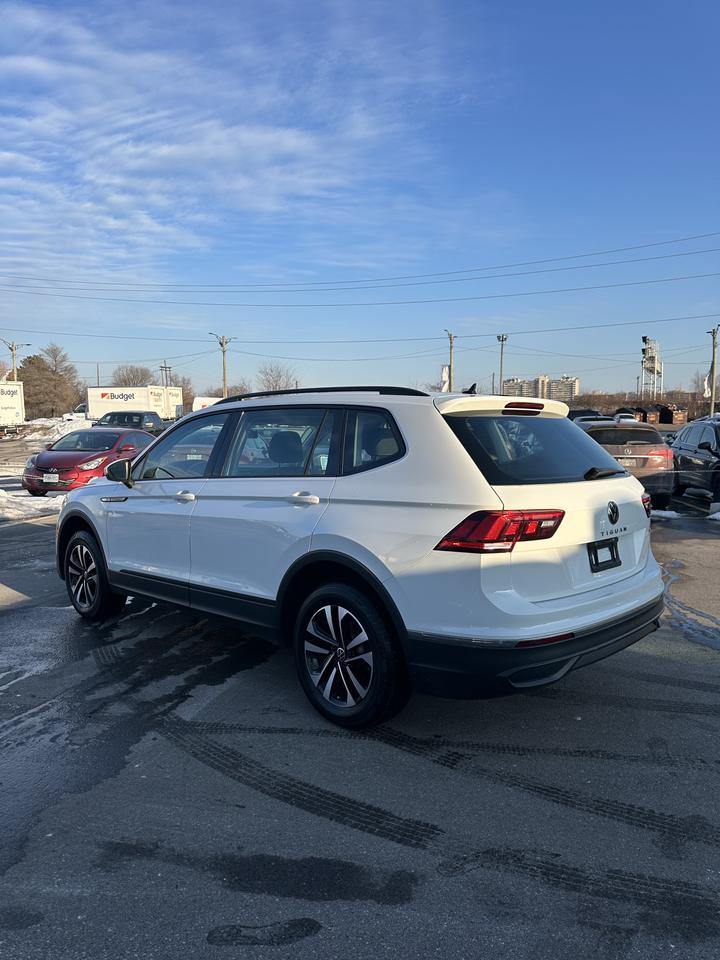 2022 Volkswagen Tiguan Trendline - Photo #4