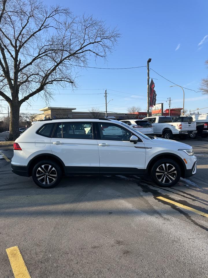 2022 Volkswagen Tiguan Trendline - Photo #7