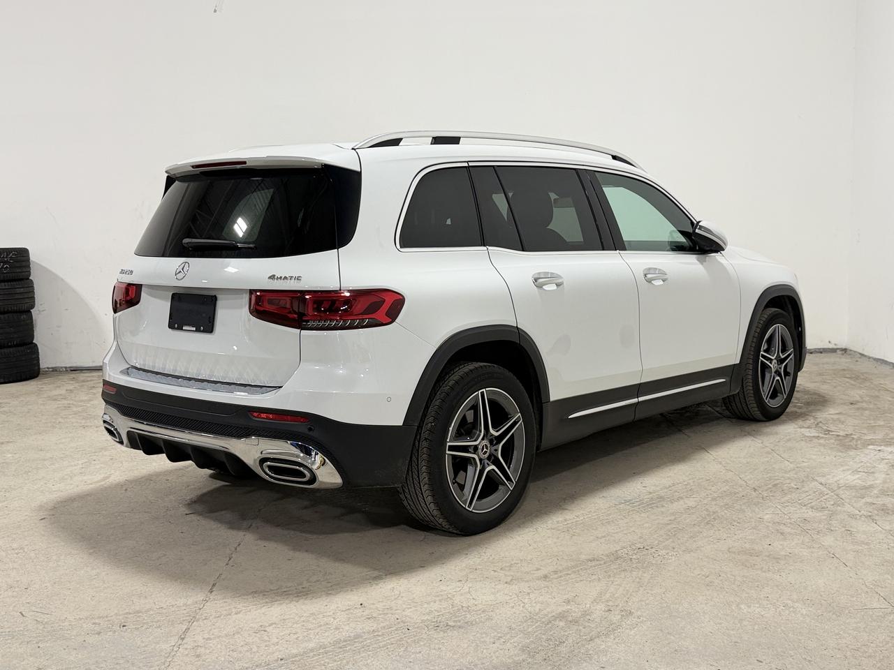 2022 Mercedes-Benz GLB GLB 250 |AMG PKG | NGHT PKG|WHITE INT. Photo4