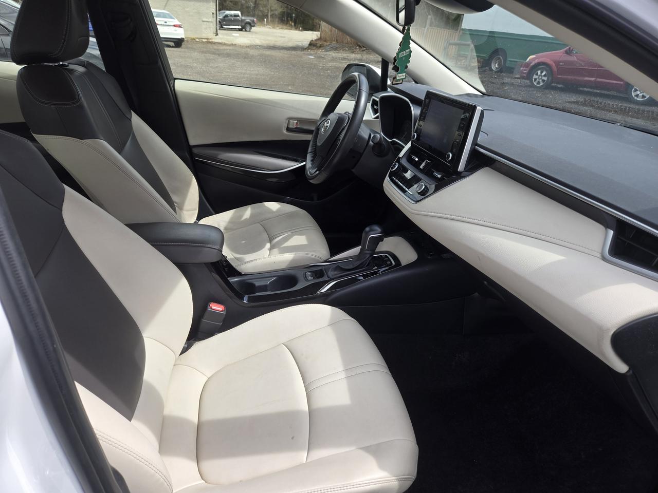 2022 Toyota Corolla Hybrid Photo