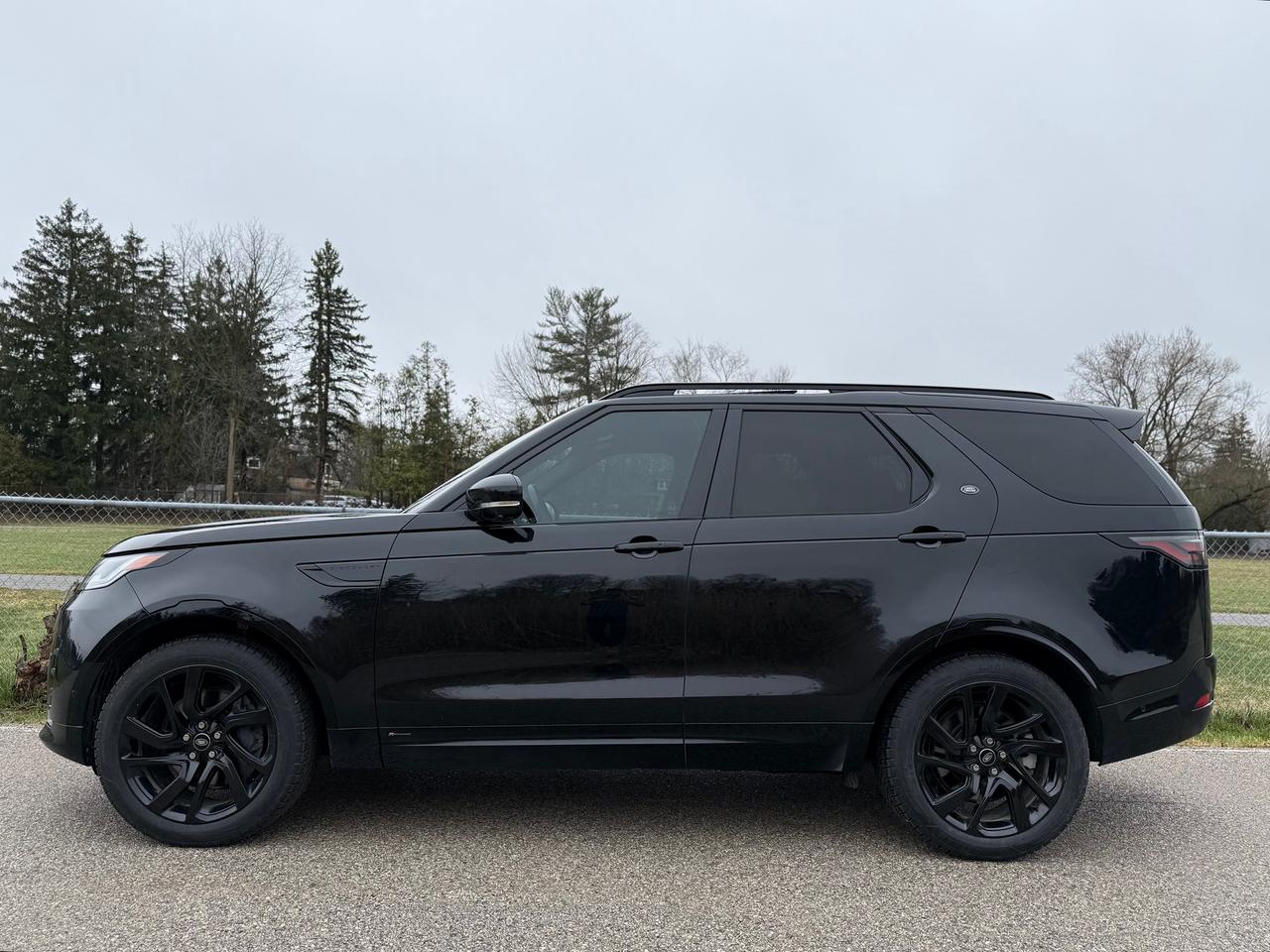 2022 Land Rover Discovery P360 R-Dynamic S Photo