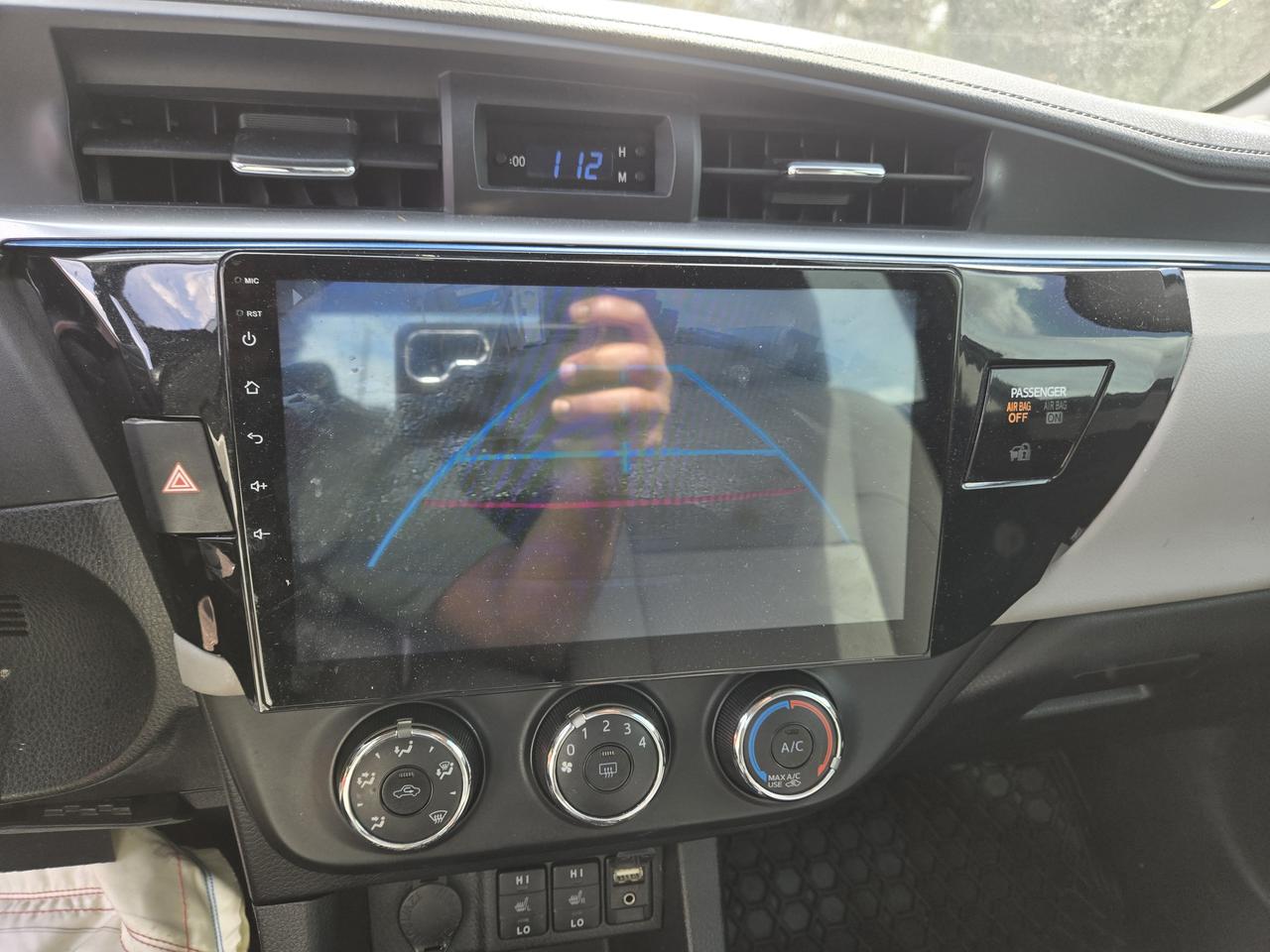 2015 Toyota Corolla LE Photo