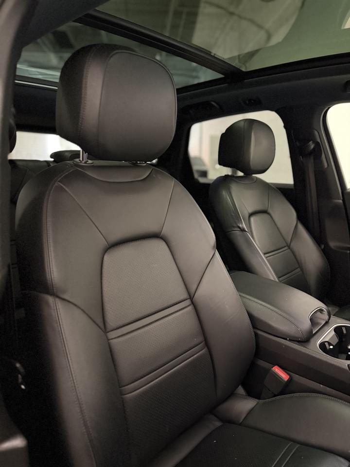 2019 Porsche Cayenne  Photo