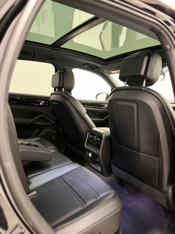 2019 Porsche Cayenne  Photo