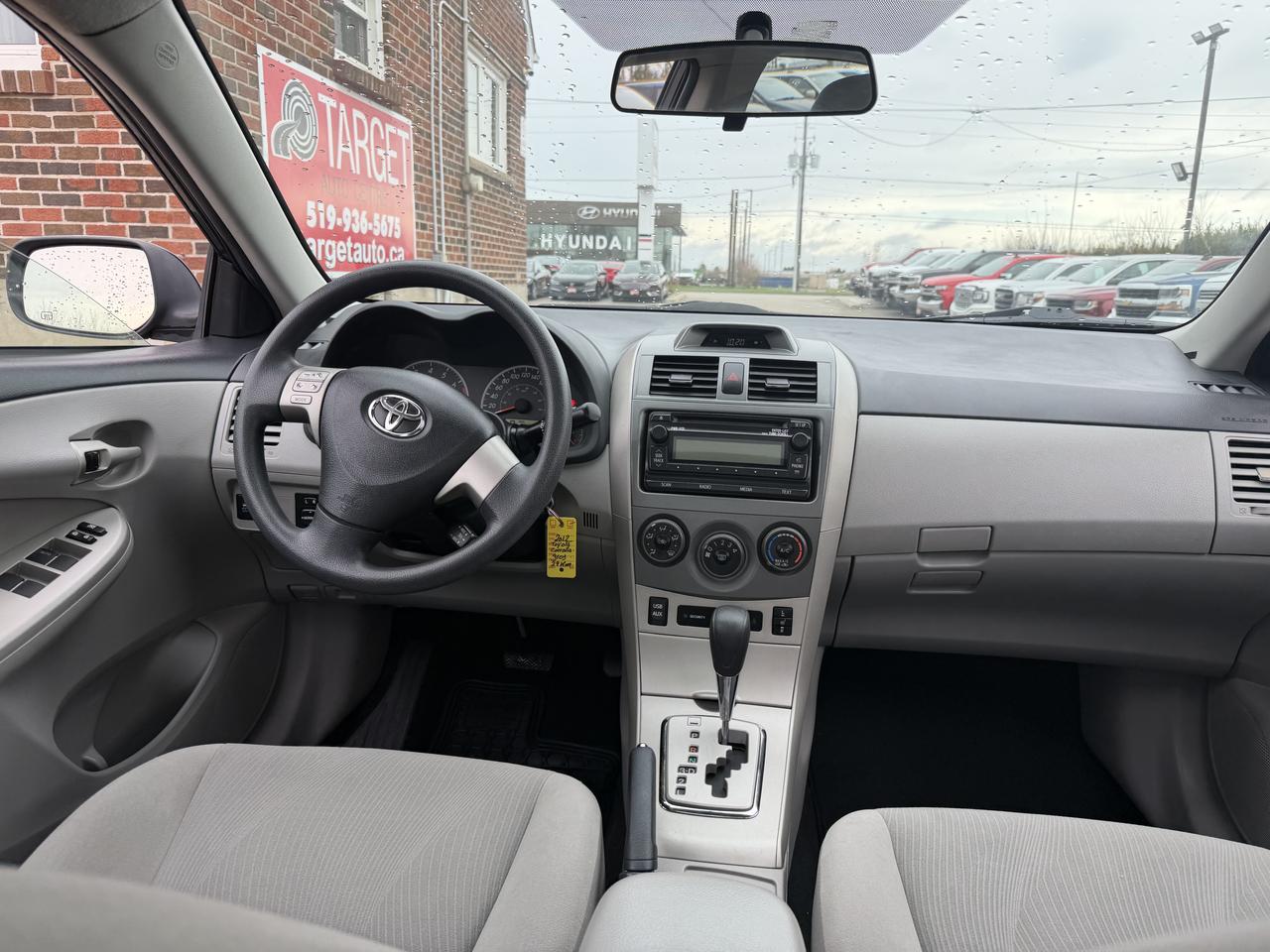 2012 Toyota Corolla LE Photo