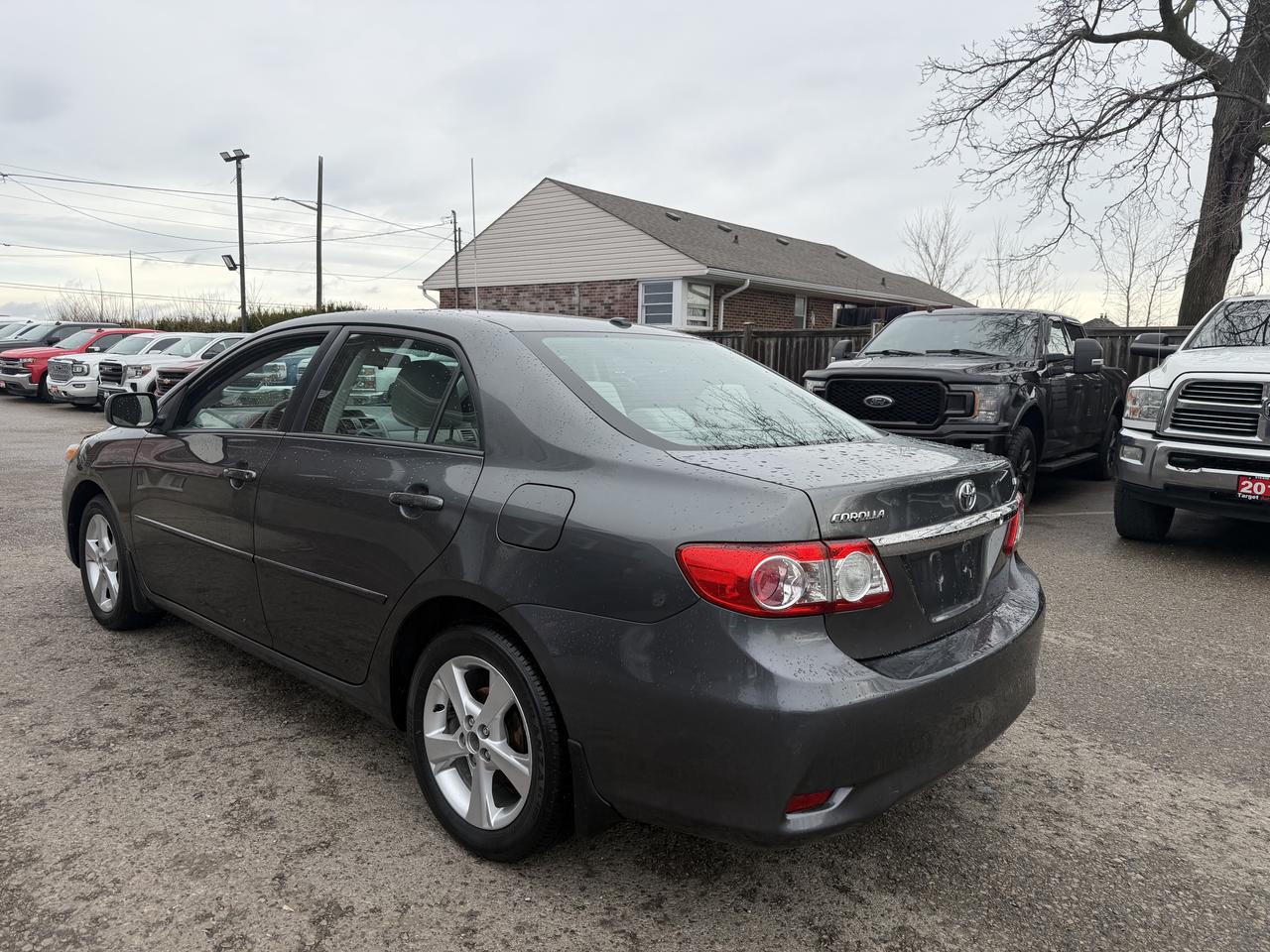 2012 Toyota Corolla LE Photo