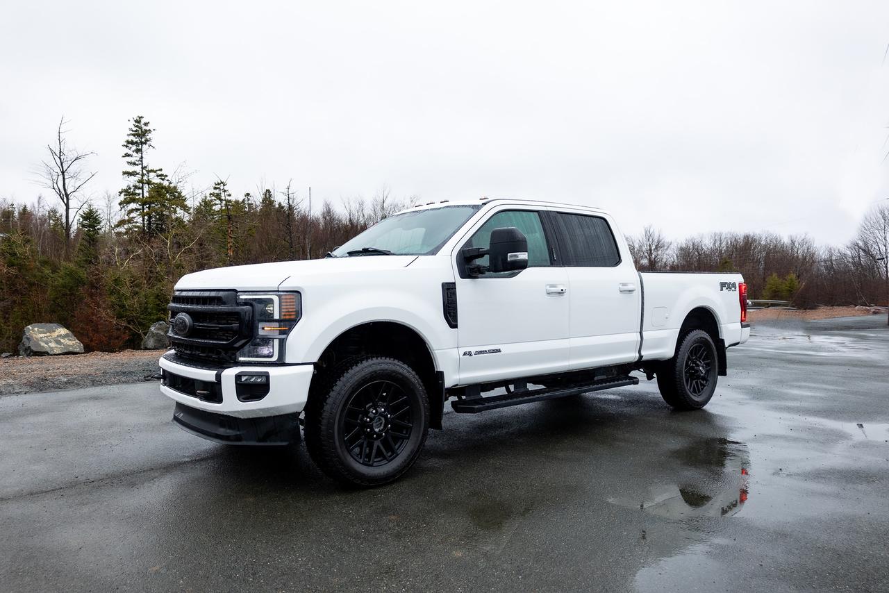 2022 Ford SUPER DUTY F-250 SRW LARIAT