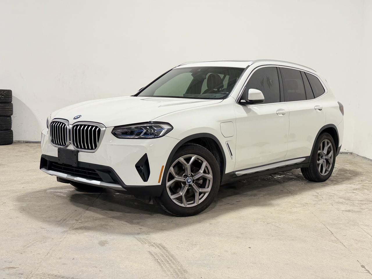 2023 BMW X3 X3 xDrive30e | RED INT. | PLUG IN HYBRID | CARPLAY - Photo #1