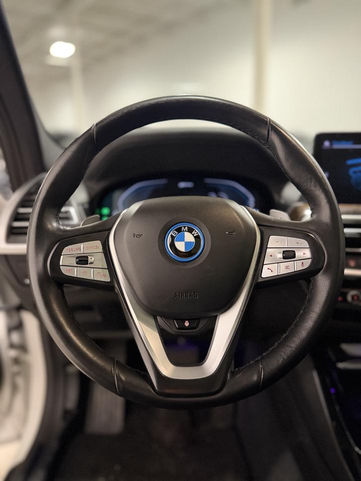 2023 BMW X3 X3 xDrive30e | RED INT. | PLUG IN HYBRID Photo