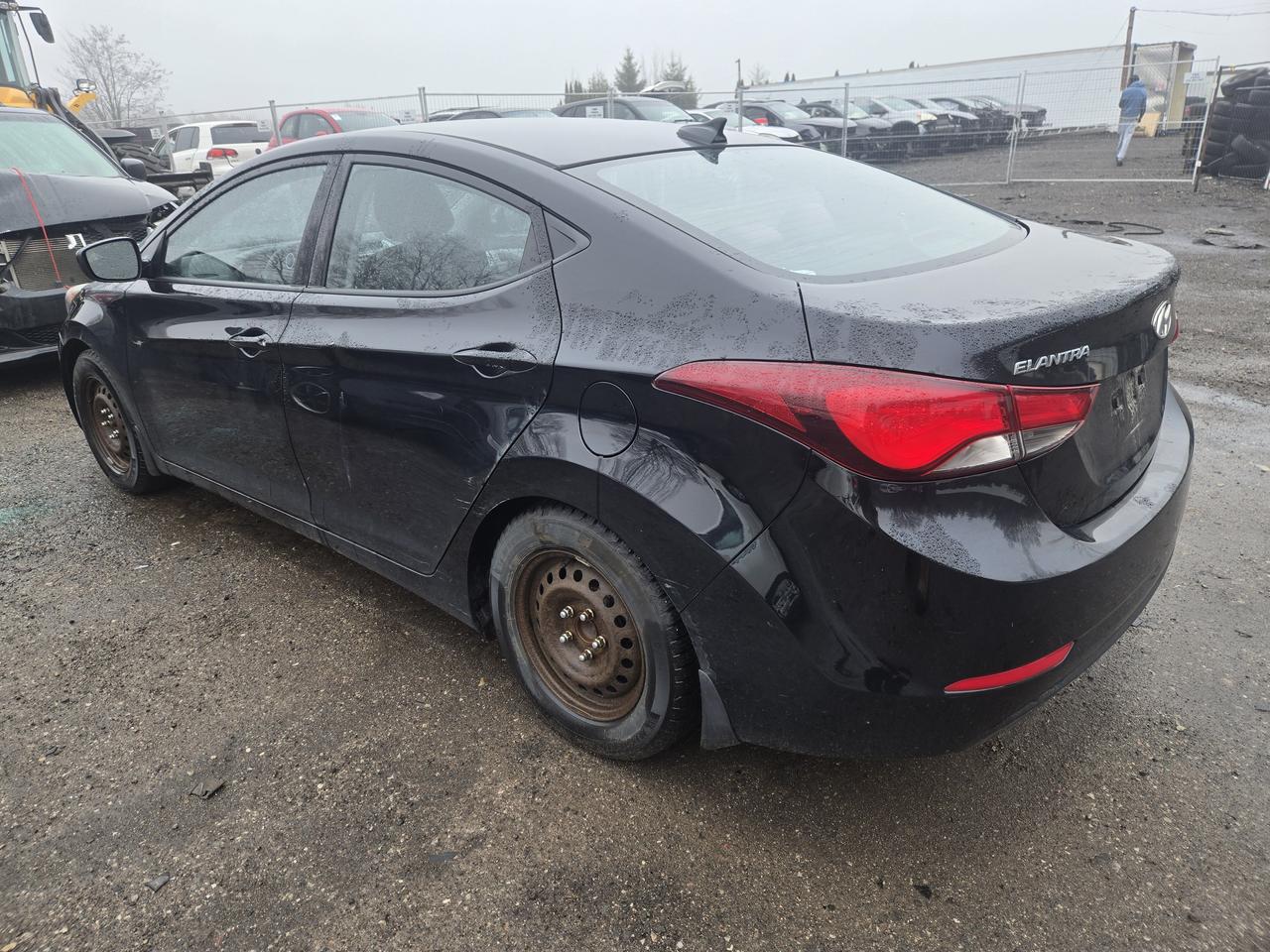 2016 Hyundai Elantra GL - Photo #6