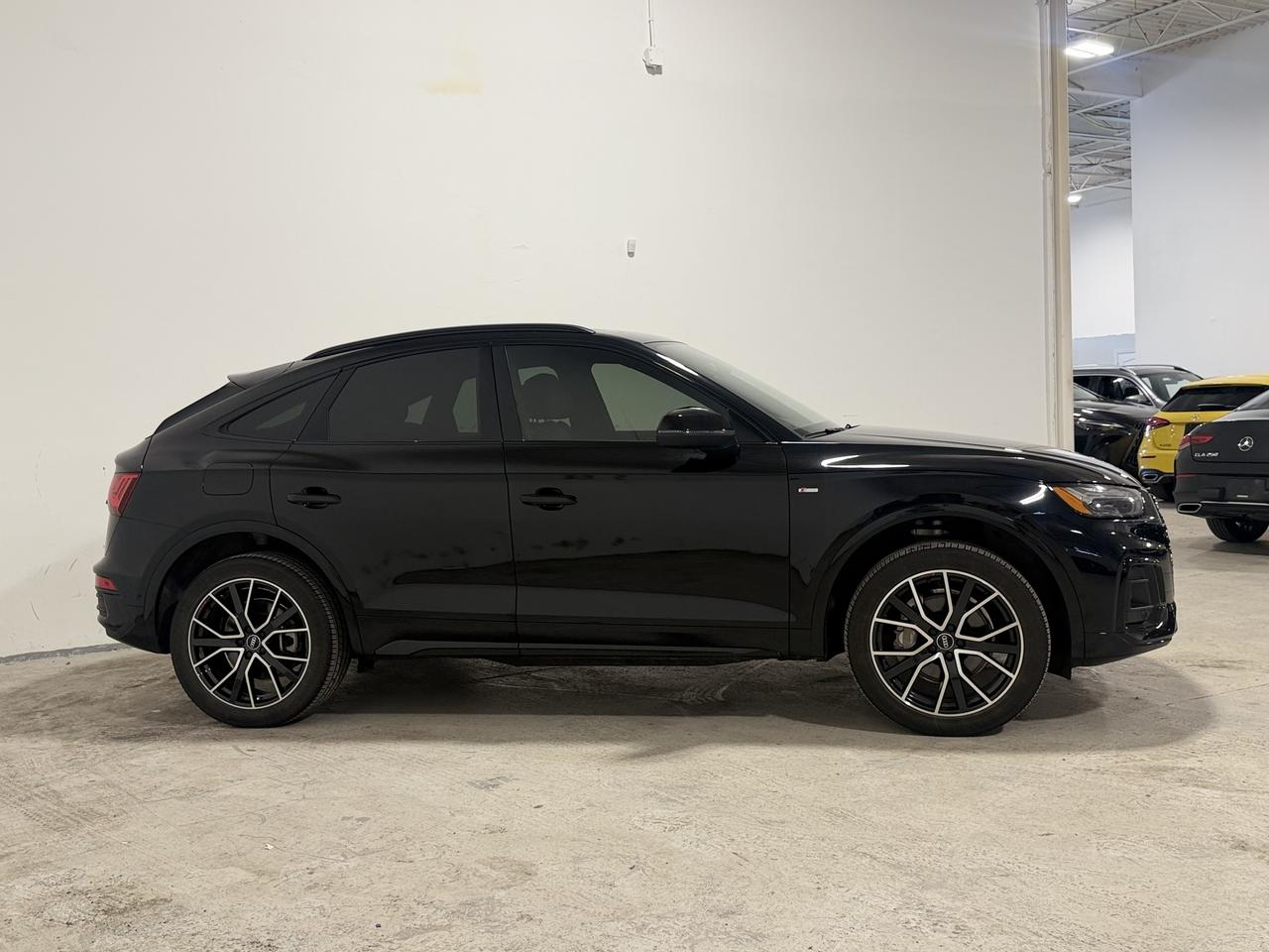 2022 Audi Q5 Technik |S-LINE | BLACK OPTICS|SPORTBACK Photo3