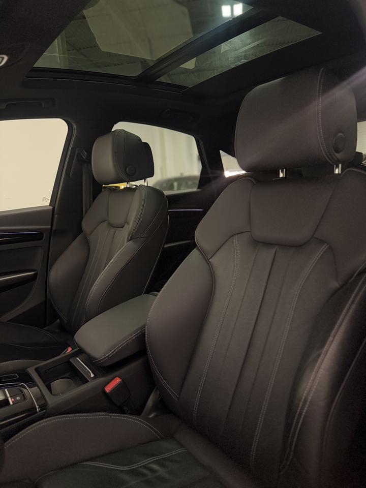 2022 Audi Q5 Technik |S-LINE | BLACK OPTICS|SPORTBACK Photo
