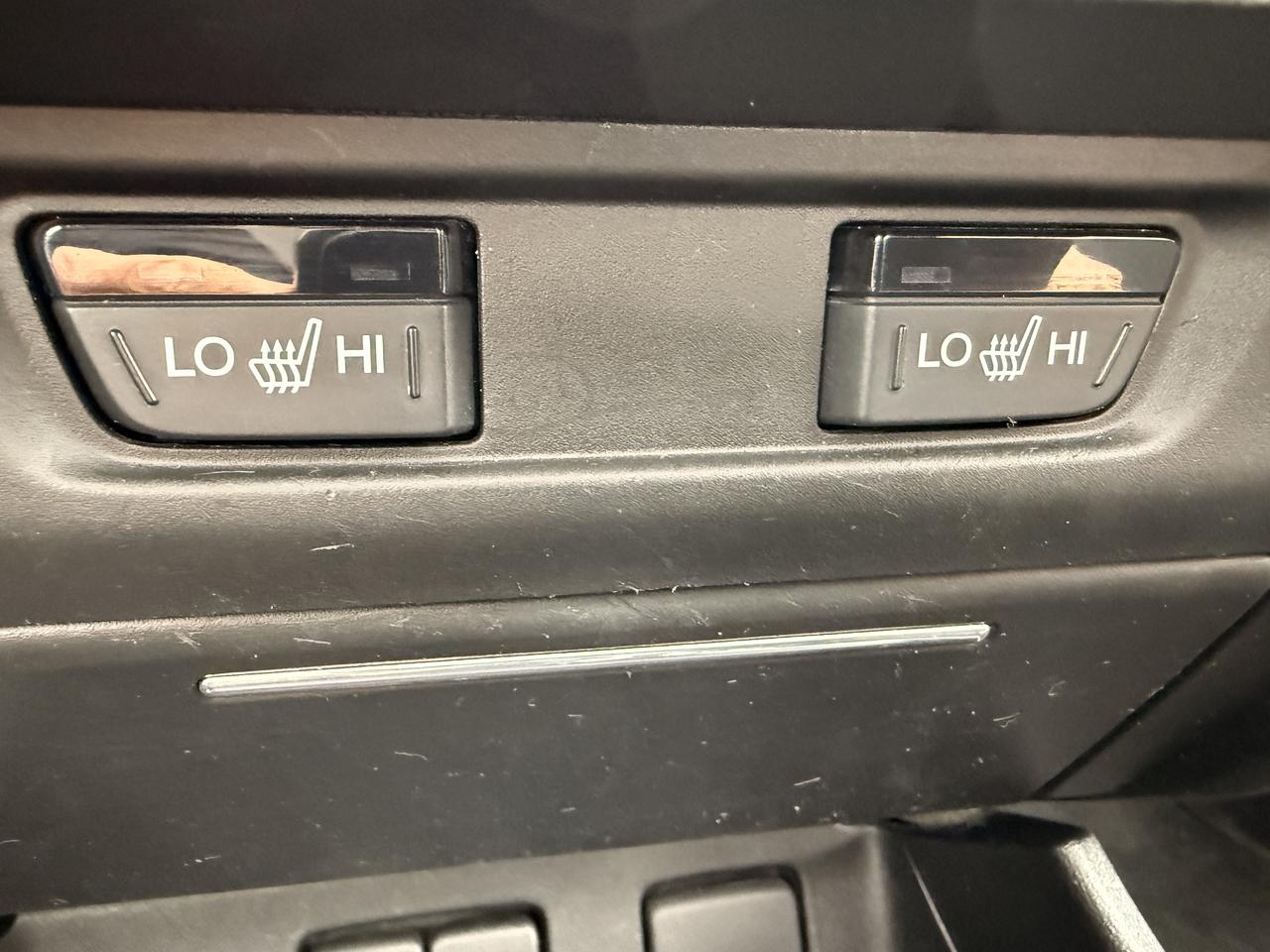 2014 Honda Civic 4dr CVT EX Photo