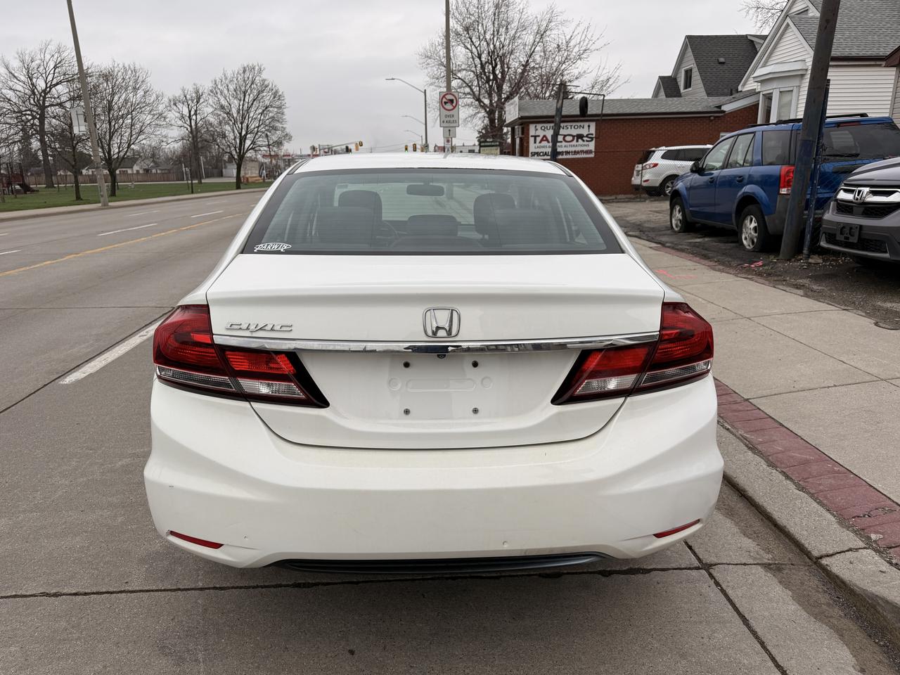 2014 Honda Civic 4dr CVT EX Photo