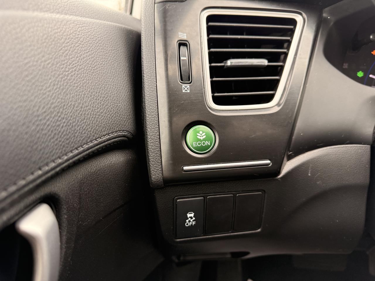 2014 Honda Civic 4dr CVT EX Photo