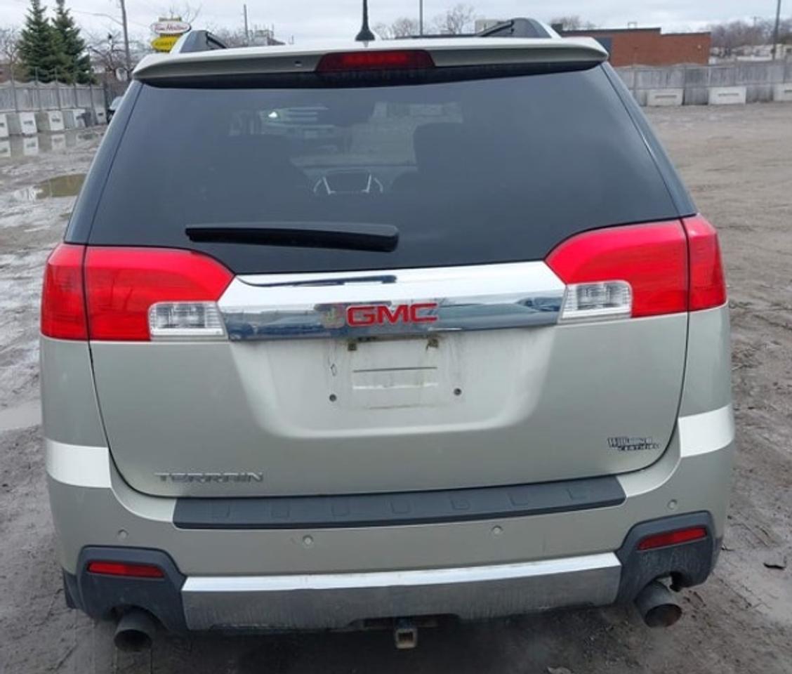2014 GMC Terrain SLT2 Photo3