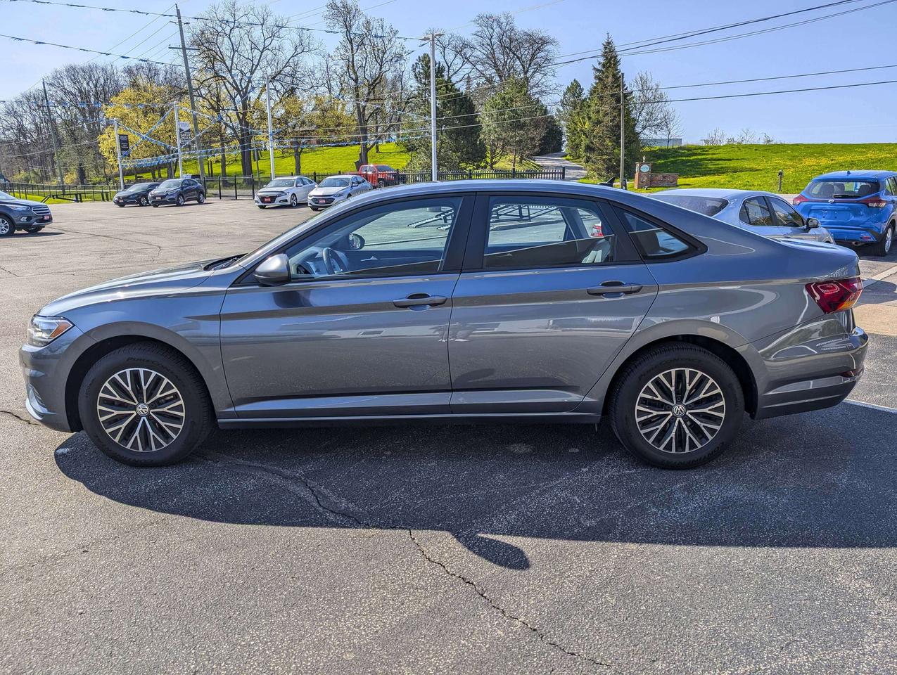 2019 Volkswagen Jetta SEL - CLEAN CARFAX, RMT START,SUNROOF, & MORE Photo