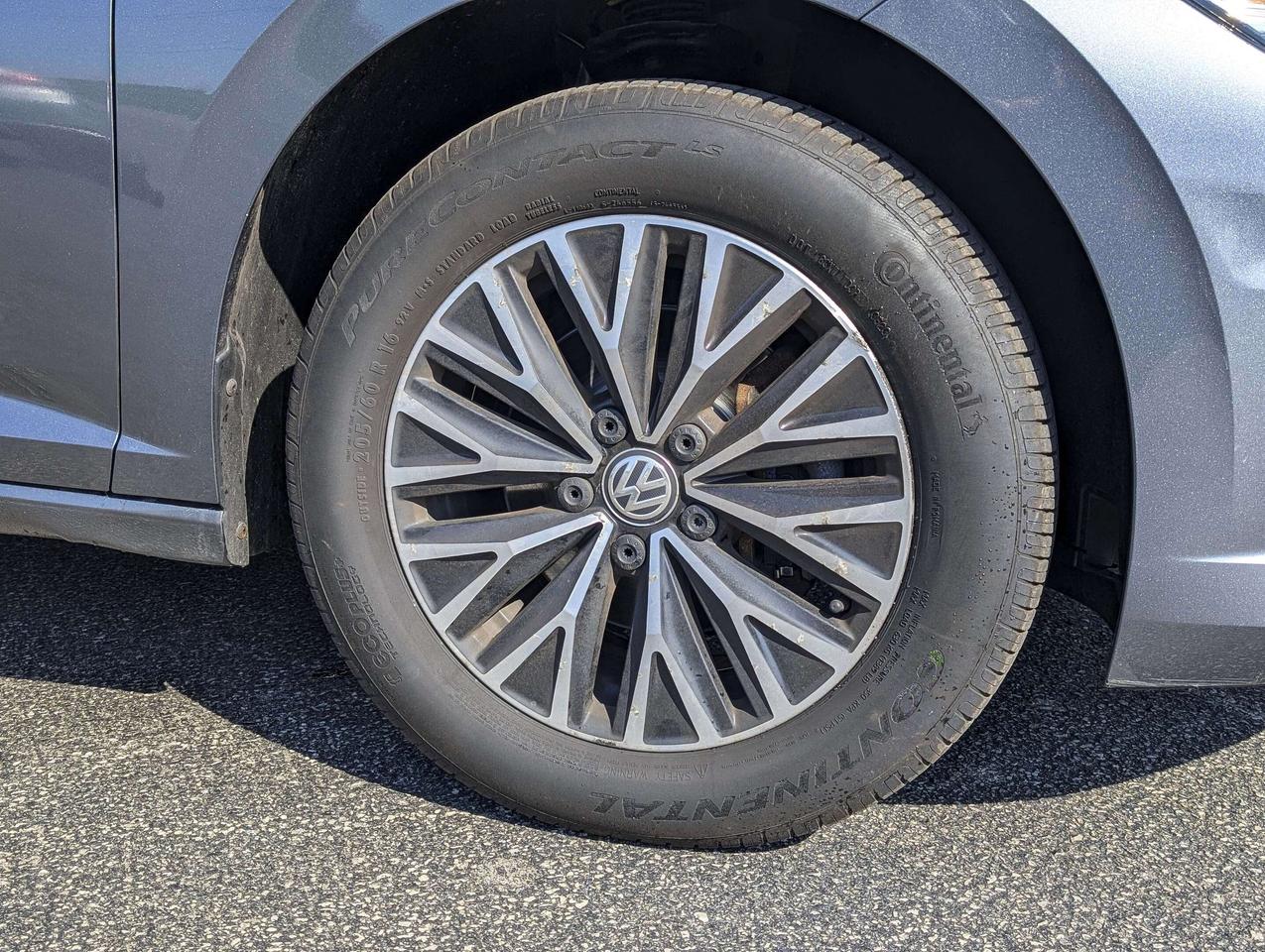 2019 Volkswagen Jetta SEL - CLEAN CARFAX, RMT START,SUNROOF, & MORE Photo