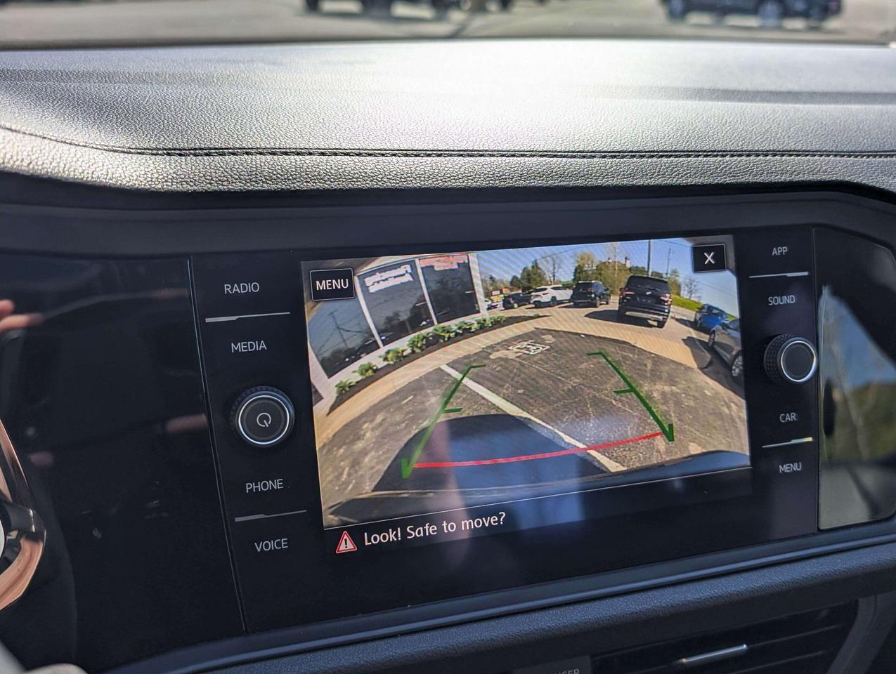2019 Volkswagen Jetta SEL - CLEAN CARFAX, RMT START,SUNROOF, & MORE Photo