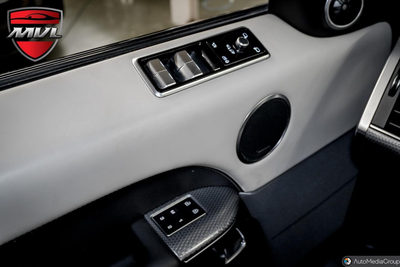 2022 Land Rover Range Rover Sport HST MHEV 4dr All-Wheel Drive Photo
