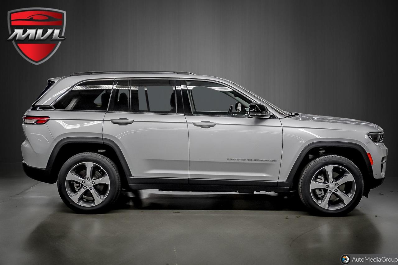 2023 Jeep Grand Cherokee 4xe Base 4dr 4x4 Photo