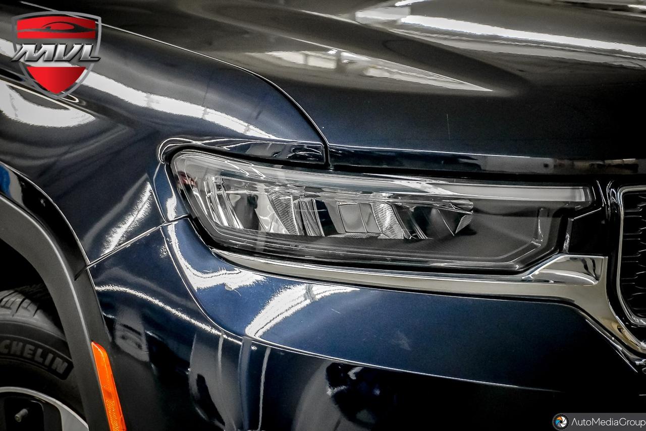 2023 Jeep Grand Cherokee 4xe Base 4dr 4x4 Photo