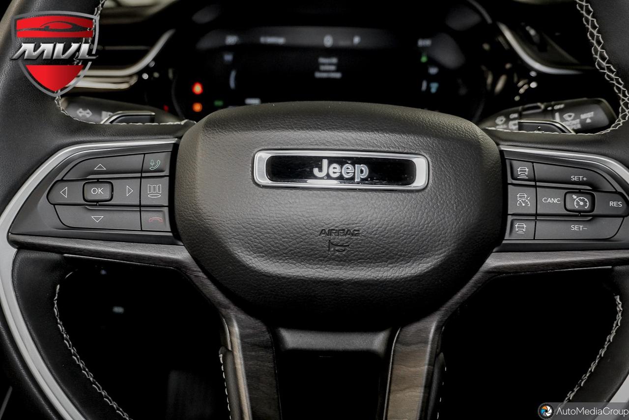 2023 Jeep Grand Cherokee 4xe Base 4dr 4x4 Photo