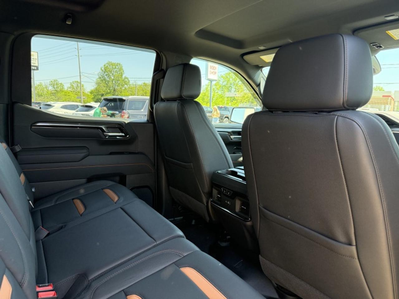 2025 GMC Sierra 1500 AT4 Photo