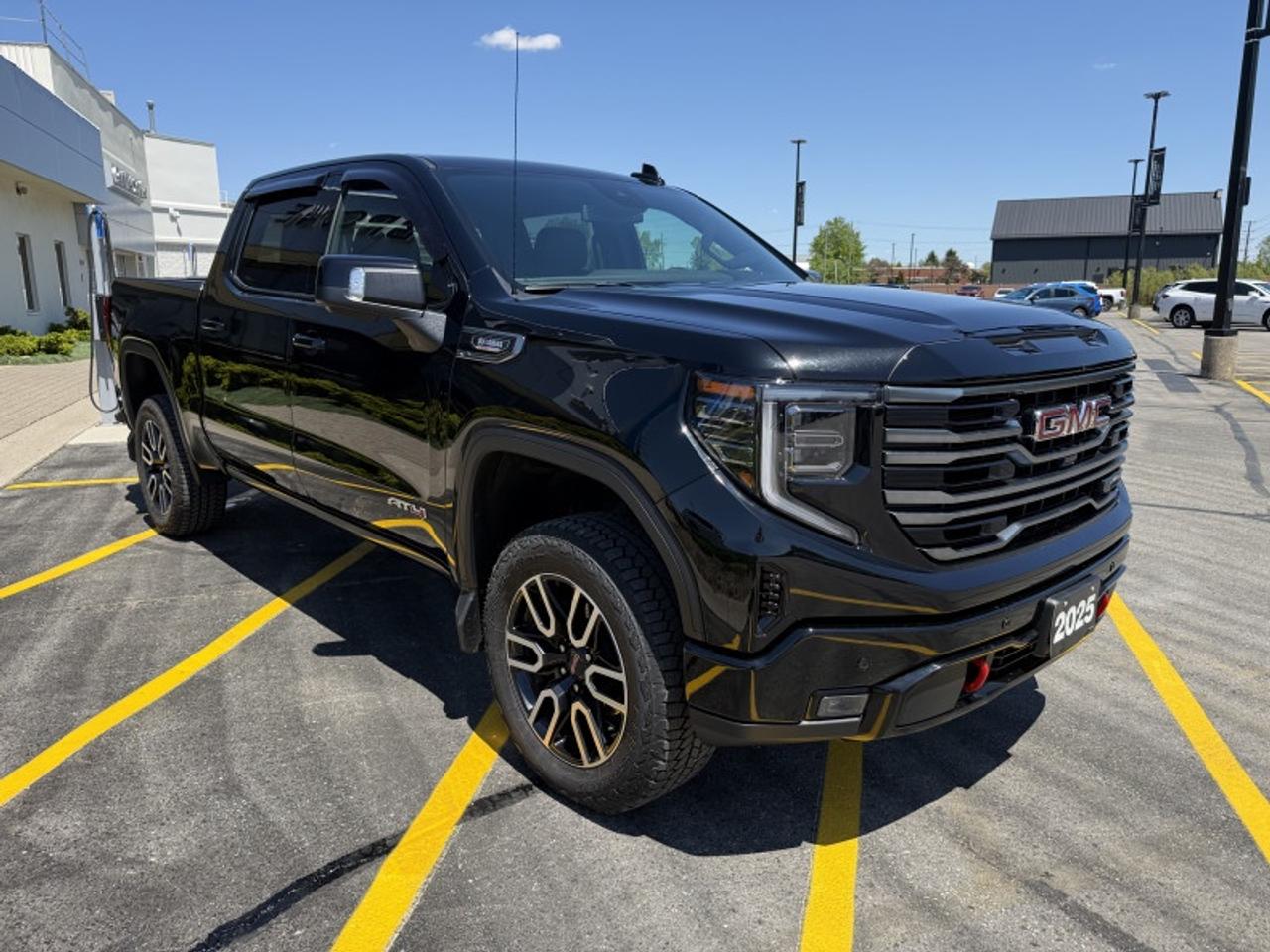2025 GMC Sierra 1500 AT4 Photo
