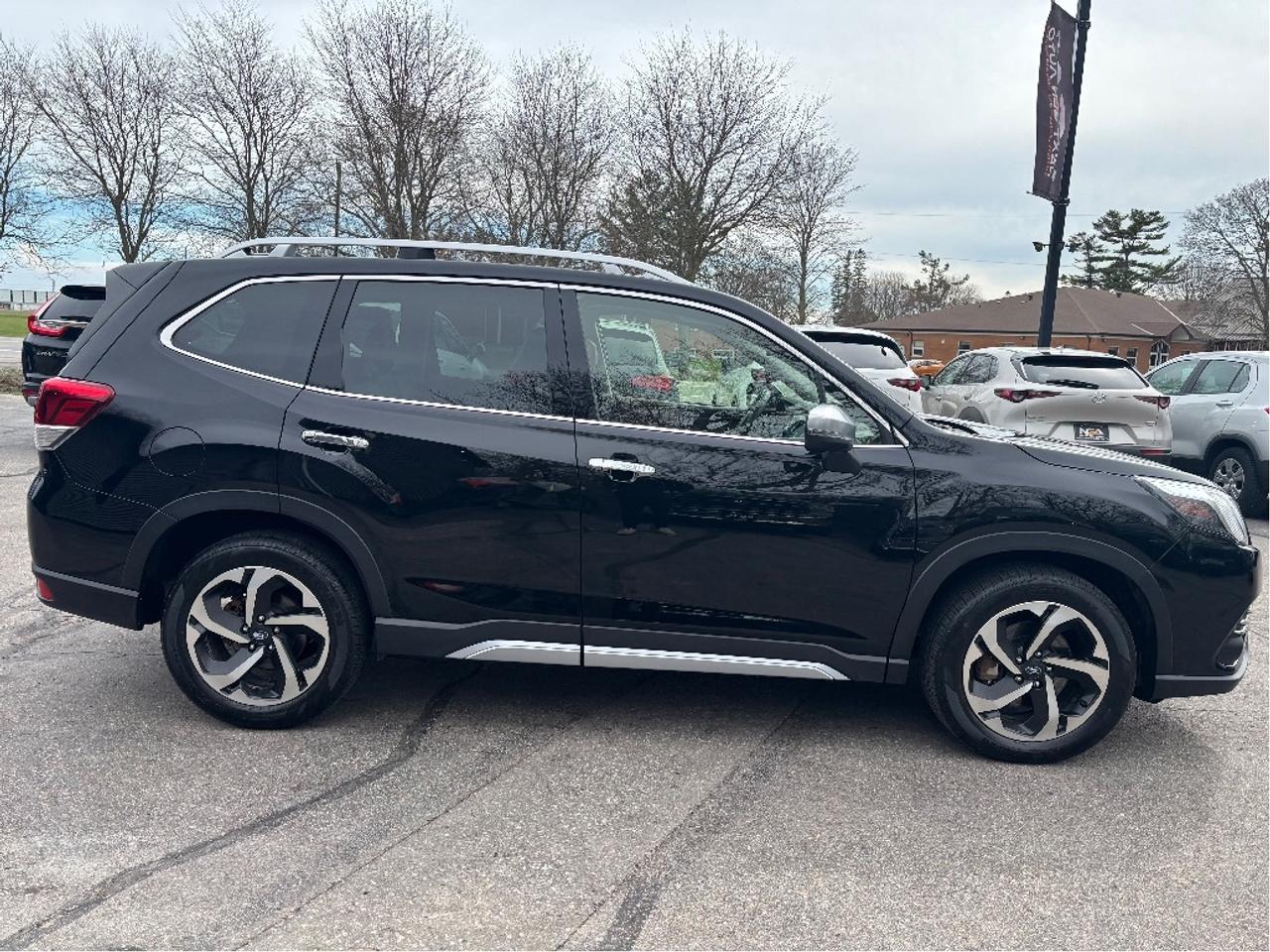 2023 Subaru Forester Premier AWD BROWN LEATHER NAV PANO ROOF Photo