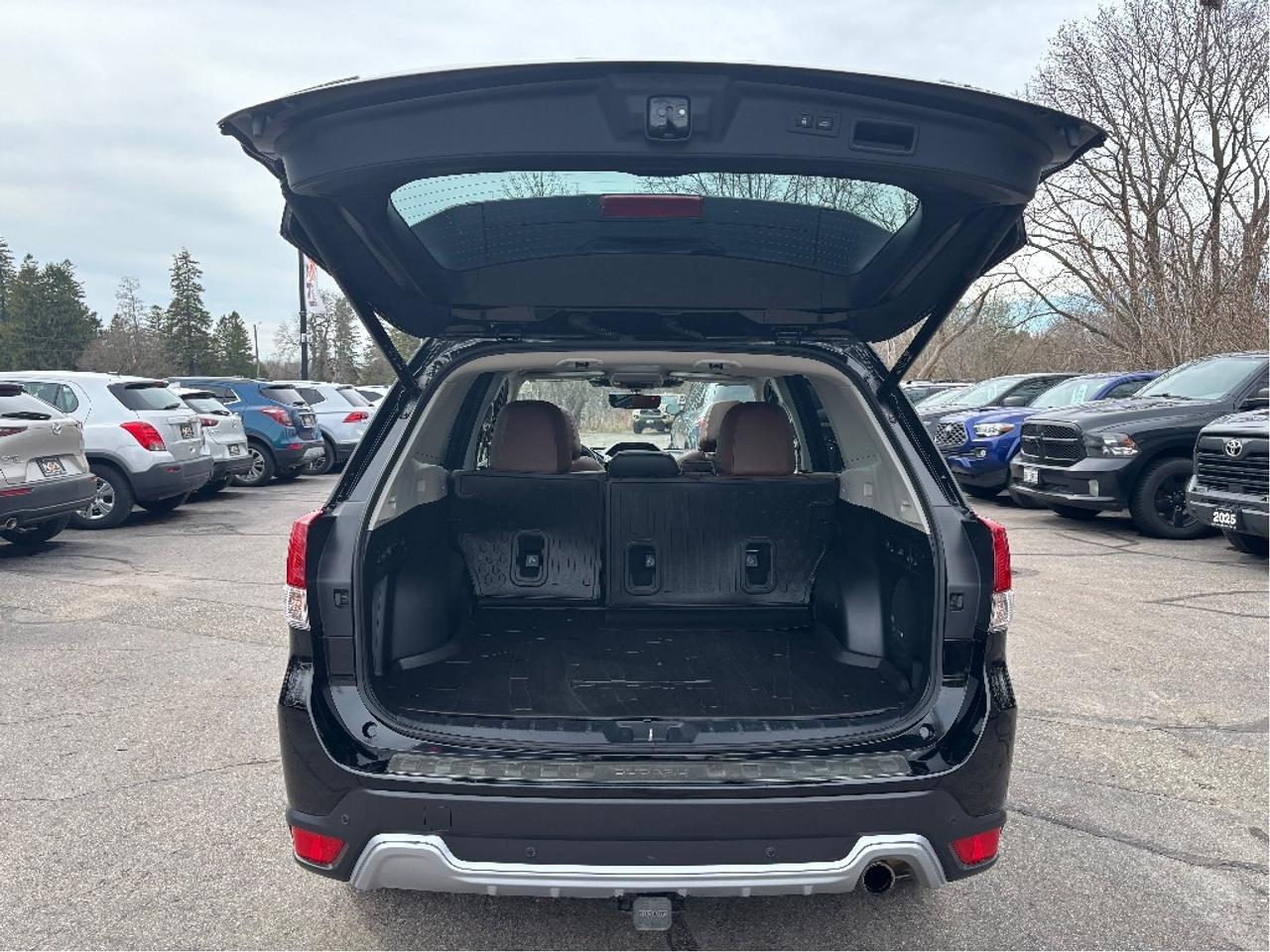 2023 Subaru Forester Premier AWD BROWN LEATHER NAV PANO ROOF Photo